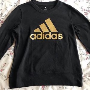 Adidas sweatshirt! 😁😁